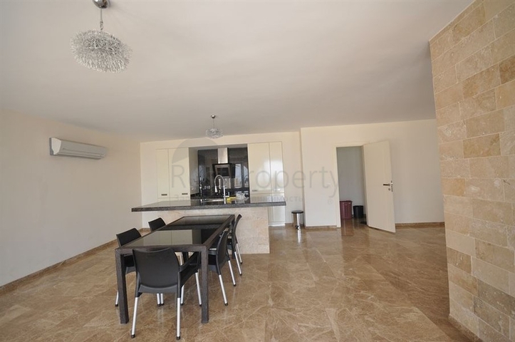 Вилла 4+2 в скандинавском стиле в районе Каргыджак 