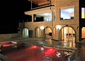 Вилла 4+2 в скандинавском стиле в районе Каргыджак 