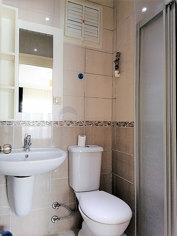 Трехкомнатная квартира с видом на море и горы в районе Махмутлар, Алания