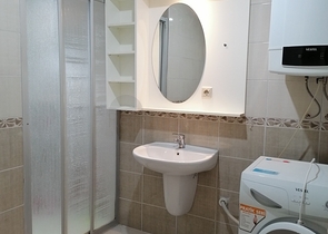 Трехкомнатная квартира с видом на море и горы в районе Махмутлар, Алания