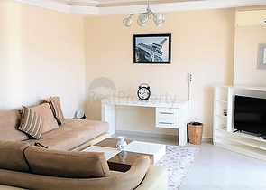 Трехкомнатная квартира с видом на море и горы в районе Махмутлар, Алания