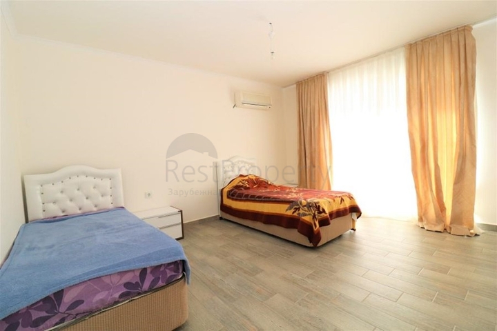 Меблированный пентхаус в районе Кестель