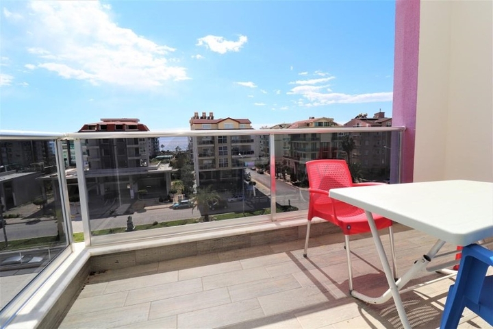 Меблированный пентхаус в районе Кестель