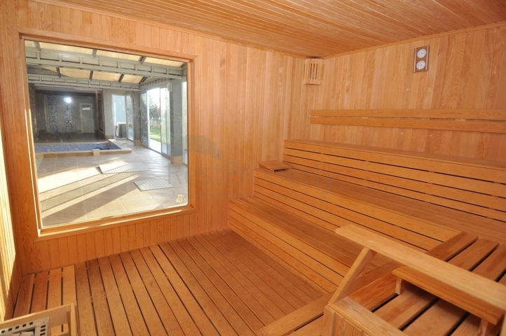 Меблированный пентхаус в районе Кестель