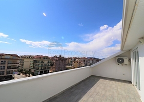 Меблированный пентхаус в районе Кестель