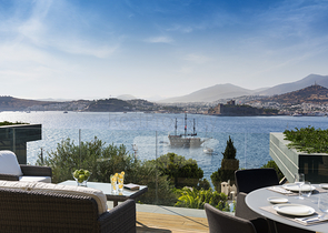 Виллы с видом на главный замок Бодрума и острова Кос и Караада