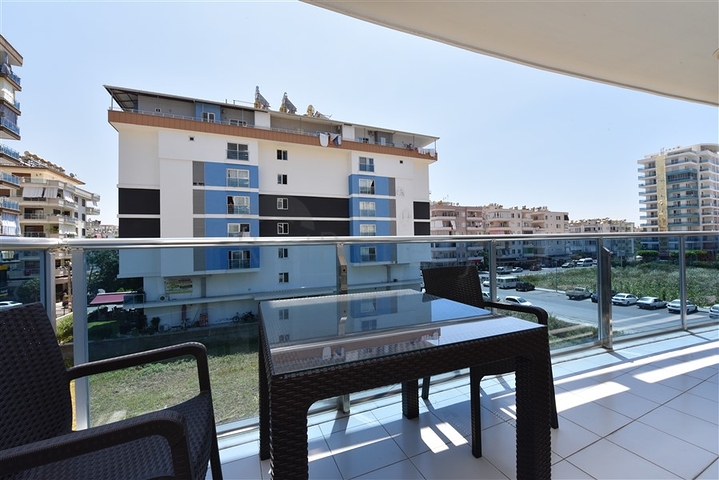 Двухкомнатная квартира в центре района Махмутлар 