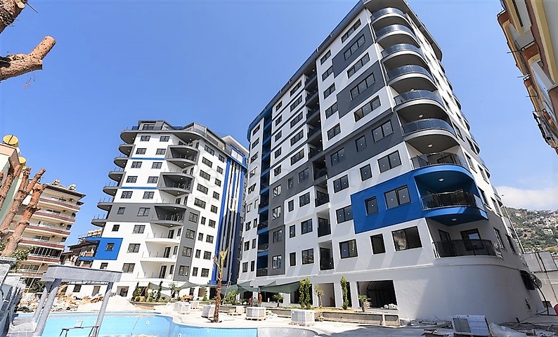 Трехкомнатные апартаменты в новом комплексе около пляжа Клеопатра