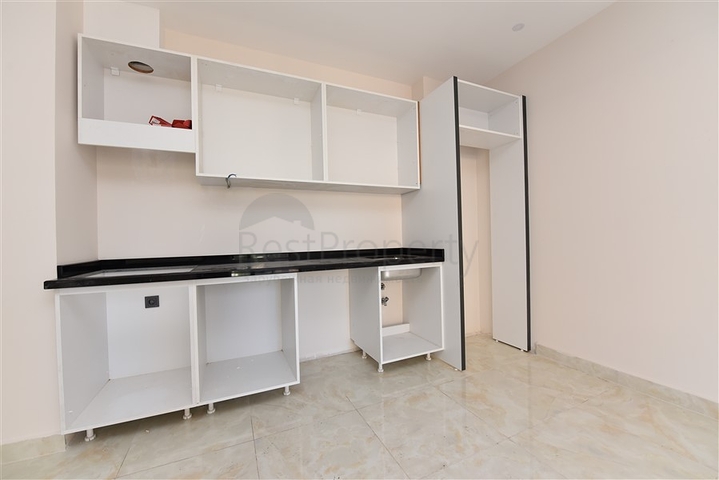 Трехкомнатные апартаменты в новом комплексе около пляжа Клеопатра