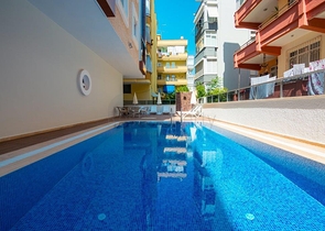 Меблированная квартира 1+1 в центре города Алания