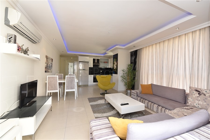 Меблированная квартира с отельной инфраструктурой в Авсалларе 