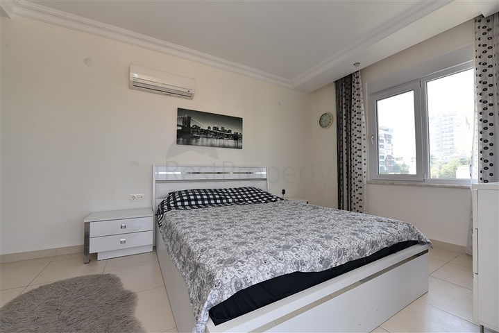 Меблированная квартира с отельной инфраструктурой в Авсалларе 