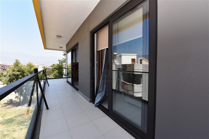 Меблированная квартира 1+1 в районе Оба