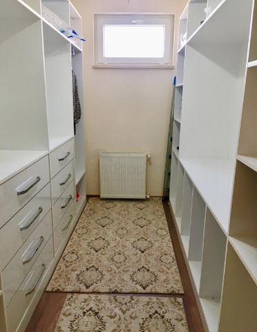 Отдельностоящая вилла 5+1 с мебелью в комплексе в Дошемеальты