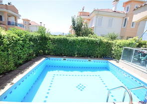 Отдельностоящая вилла 5+1 с бассейном в Алтынкале Дошемеальты