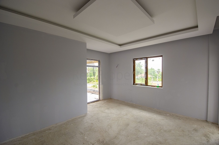 Вилла 4+1 с земельным участком в Дюзлерчами Дошемеальты 