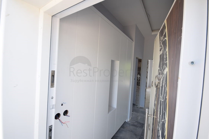 Вилла 4+1 с земельным участком в Дюзлерчами Дошемеальты 