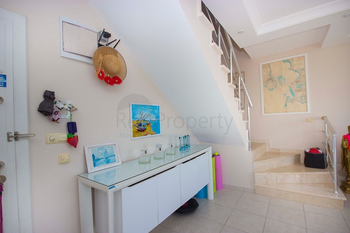 Пентхаус с видом на Аланийскую крепость