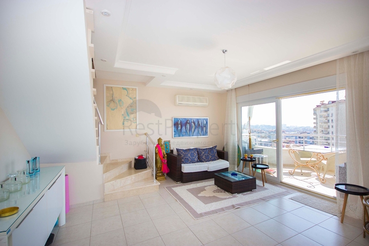 Пентхаус с видом на Аланийскую крепость