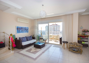 Пентхаус с видом на Аланийскую крепость