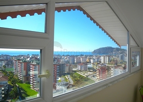 Пентхаус с видом на Аланийскую крепость