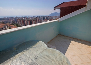 Пентхаус с видом на Аланийскую крепость