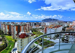 Пентхаус с видом на Аланийскую крепость