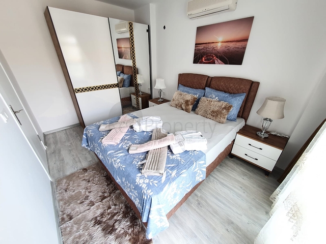 Меблированная двухкомнатная квартира в Махмутларе