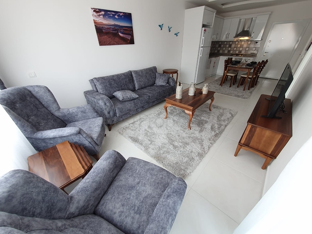 Меблированная двухкомнатная квартира в Махмутларе