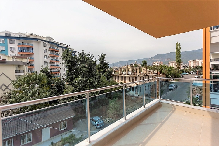 Двухкомнатная меблированная квартира в районе Тосмур