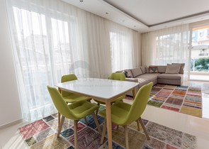 Двухкомнатная меблированная квартира в районе Тосмур