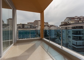 Двухкомнатная меблированная квартира в районе Тосмур