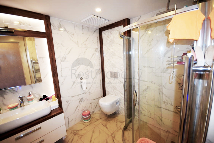 Вилла 5+1 в комплексе в Ешилбахире Дошемеальты