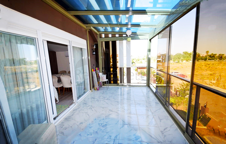 Вилла 5+1 в комплексе в Ешилбахире Дошемеальты