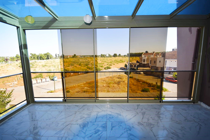 Вилла 5+1 в комплексе в Ешилбахире Дошемеальты