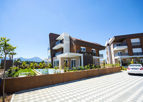 Вилла 5+1 в комплексе в Ешилбахире Дошемеальты