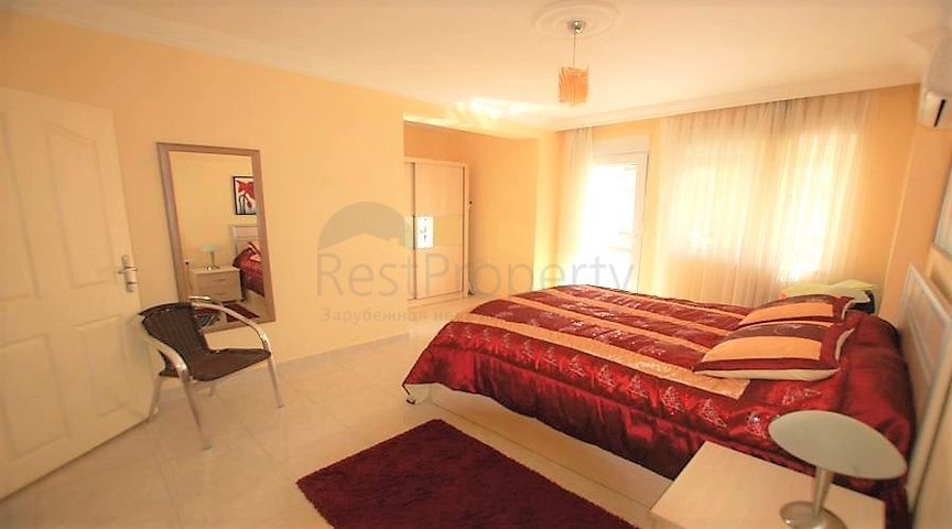 Трёхкомнатная квартира в Оба