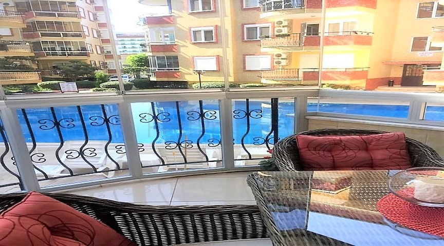 Трёхкомнатная квартира в Оба