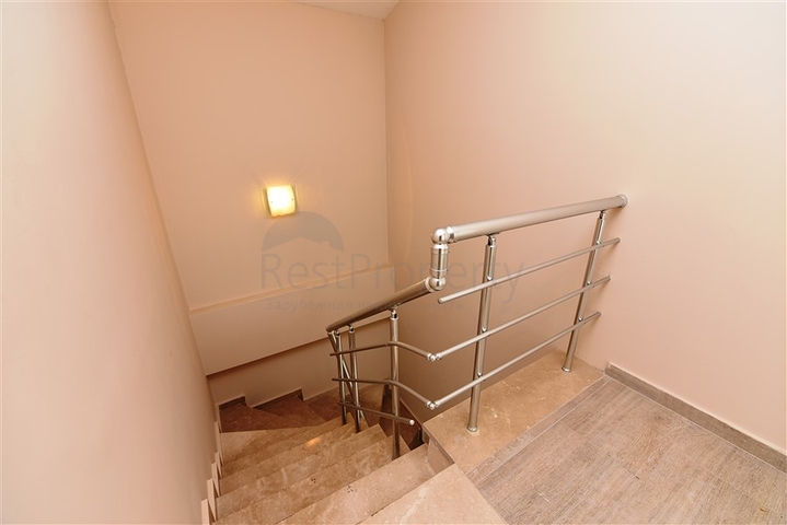 Большой пентхаус в Кестеле 