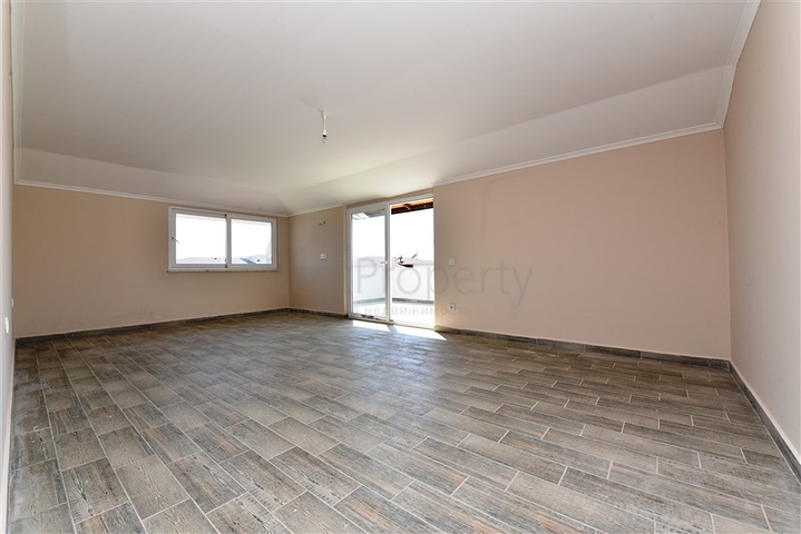 Большой пентхаус в Кестеле 