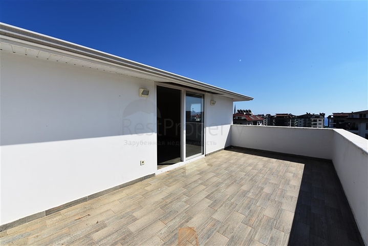 Большой пентхаус в Кестеле 