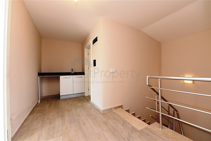 Большой пентхаус в Кестеле 