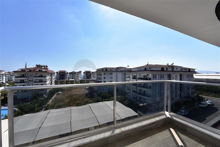 Большой пентхаус в Кестеле 