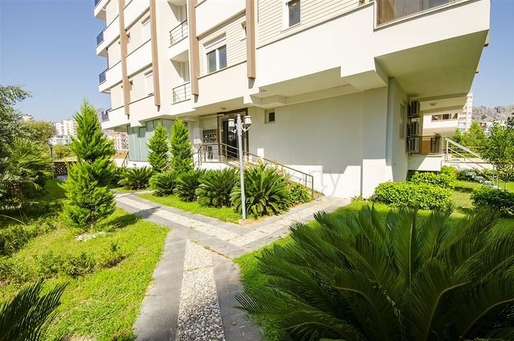 Двухкомнатная квартира с мебелью в Лимане Коньяалты