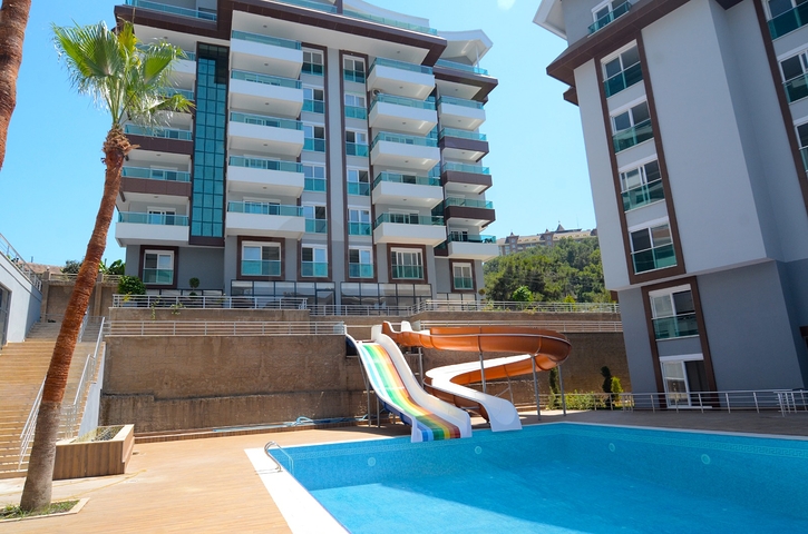 Новый современный комплекс в районе Каргыджак, Алания 