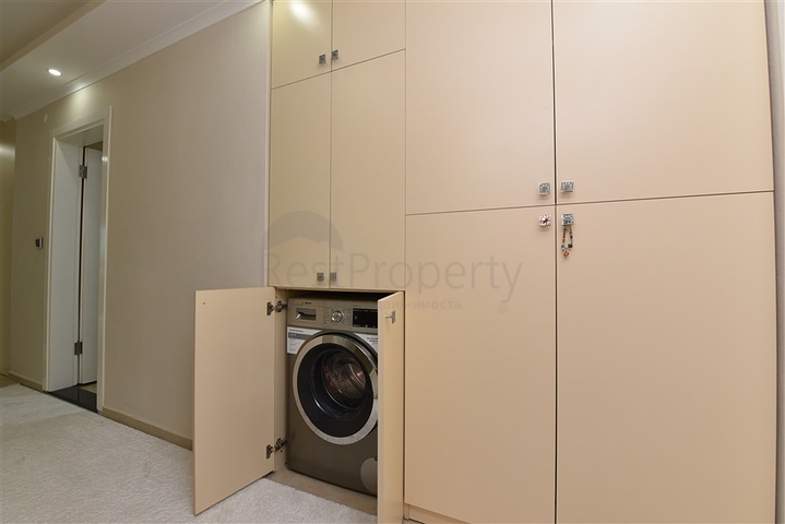 Меблированный пентхаус 3+1 с видом на горы в районе Газипаша