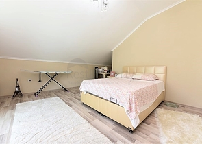 Меблированный пентхаус 3+1 с видом на горы в районе Газипаша