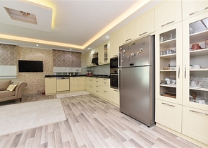 Меблированный пентхаус 3+1 с видом на горы в районе Газипаша