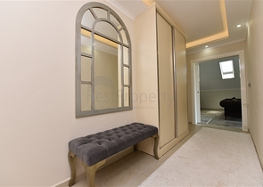 Меблированный пентхаус 3+1 с видом на горы в районе Газипаша