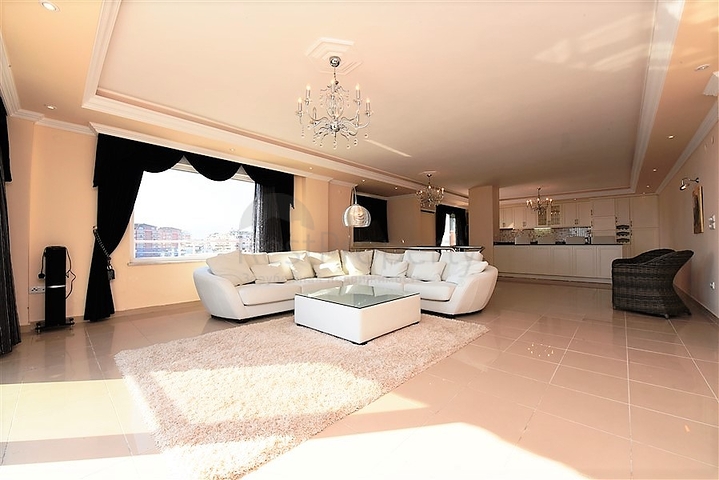 Пентхаус на первой береговой линии